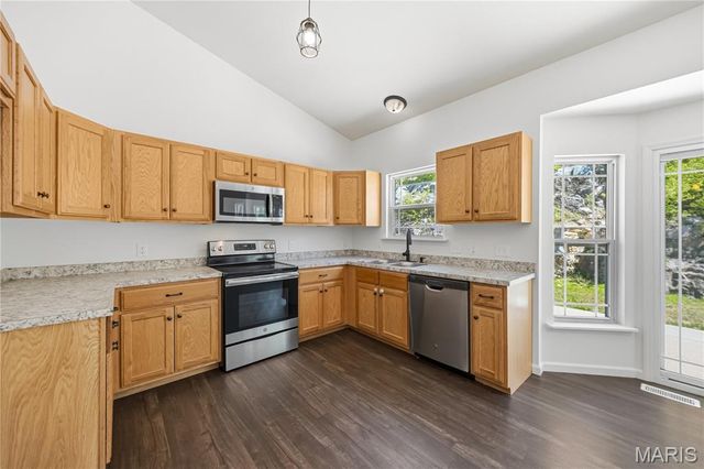 181 Pheasant Court, Imperial, MO 63052