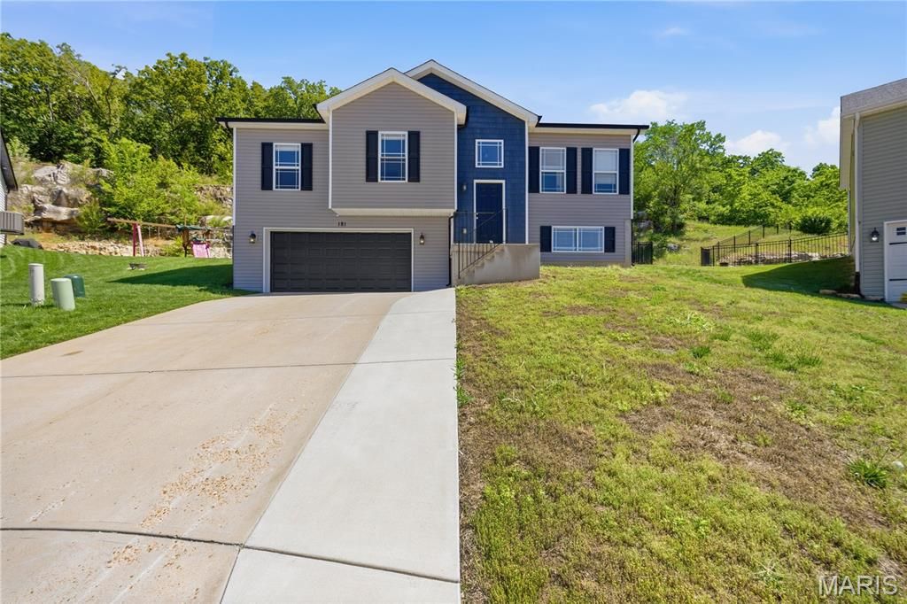 181 Pheasant Court, Imperial, MO 63052