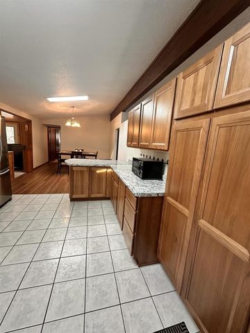 N7511 11th Avenue, New Lisbon, WI 53950