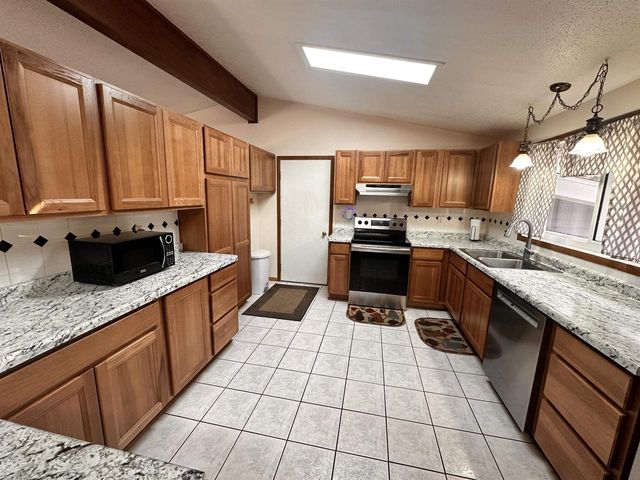 N7511 11th Avenue, New Lisbon, WI 53950