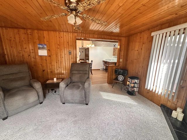 N7511 11th Avenue, New Lisbon, WI 53950