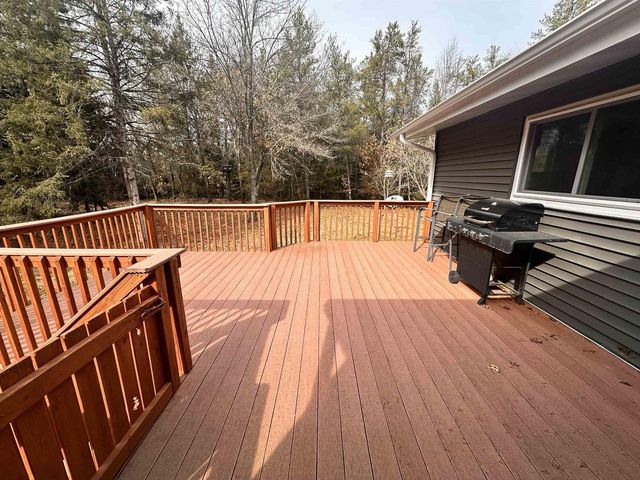 N7511 11th Avenue, New Lisbon, WI 53950