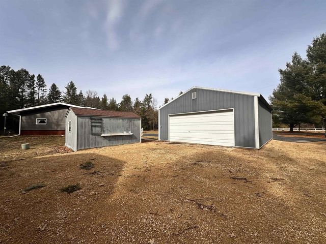 N7511 11th Avenue, New Lisbon, WI 53950