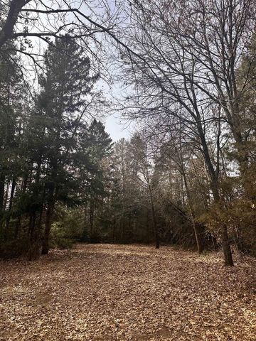 N7511 11th Avenue, New Lisbon, WI 53950