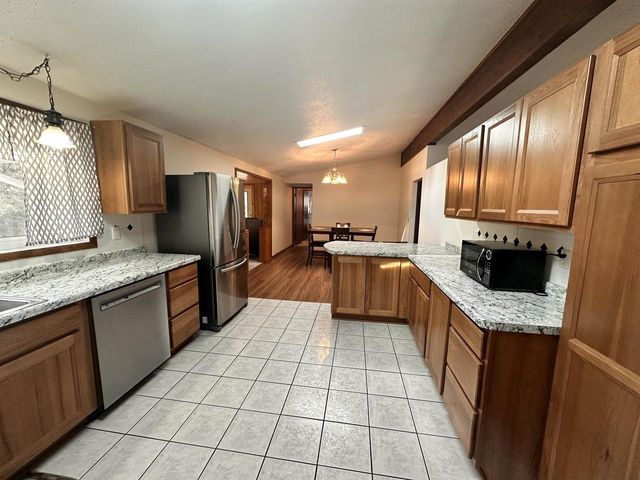 N7511 11th Avenue, New Lisbon, WI 53950