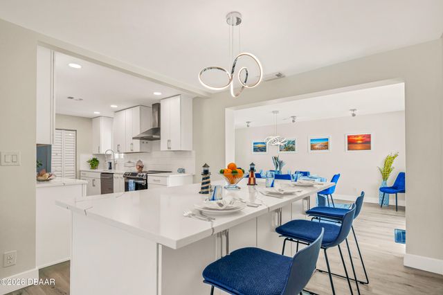 2111 S Peninsula Drive, Daytona Beach, FL 32118