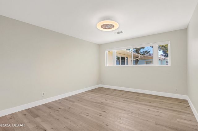 2111 S Peninsula Drive, Daytona Beach, FL 32118