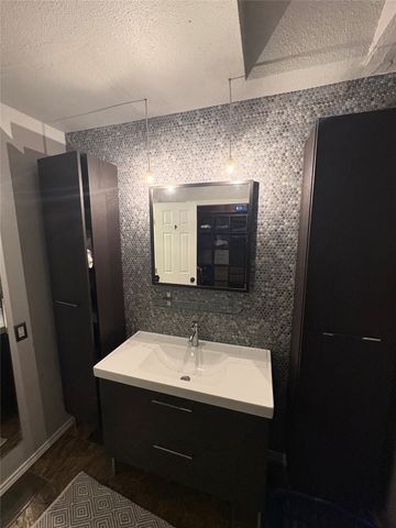 4676 Bracken Dr, Fort Worth, TX 76137