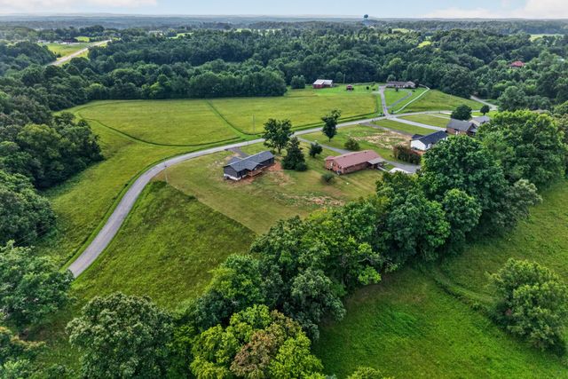 234 Bob Johnson LN, Cookeville, TN 38501