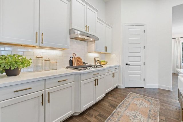 17641 Stratus CV, Dripping Springs, TX 78620