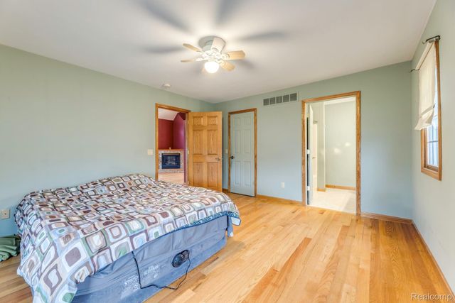 1914 Howard Street, Port Huron, MI 48060