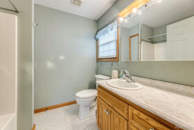 1914 Howard Street, Port Huron, MI 48060