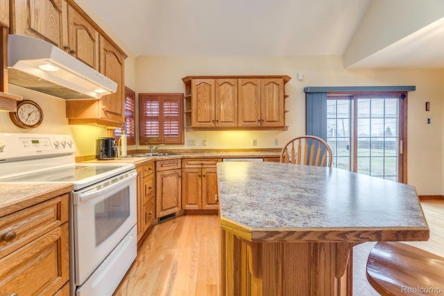 1914 Howard Street, Port Huron, MI 48060