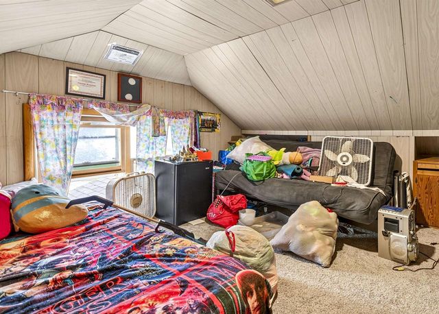 844 APPLETON ROAD, Menasha, WI 54952