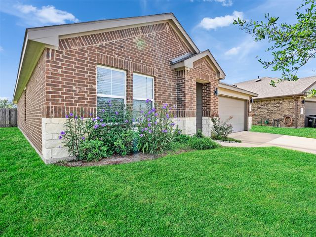 8003 Black Forest Lane, Rosharon, TX 77583