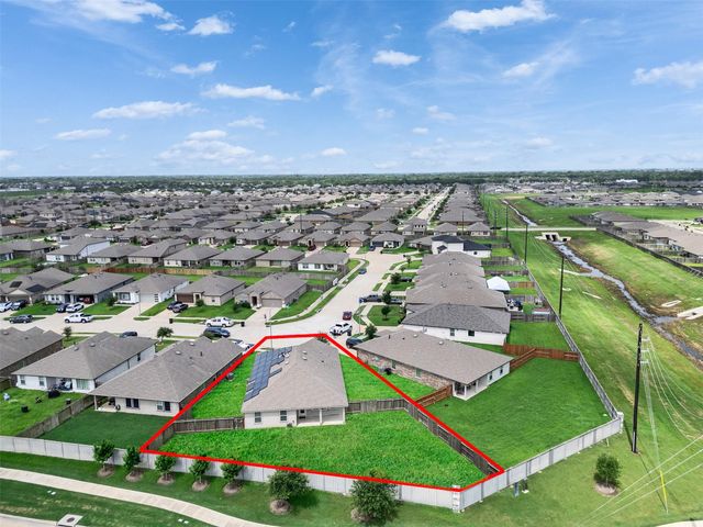 8003 Black Forest Lane, Rosharon, TX 77583