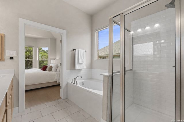 25038 Las Pilas, San Antonio, TX 78261
