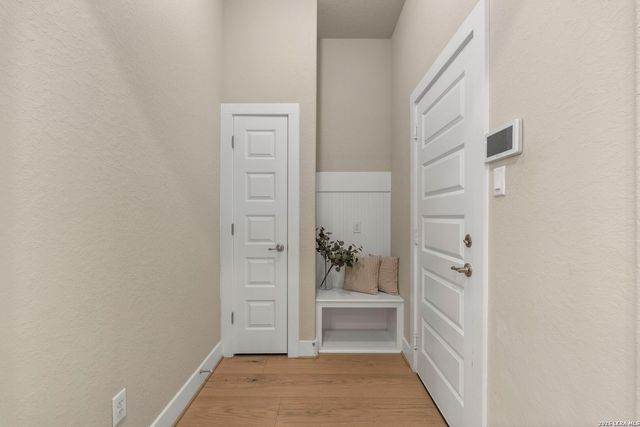 25038 Las Pilas, San Antonio, TX 78261