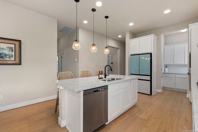 25038 Las Pilas, San Antonio, TX 78261