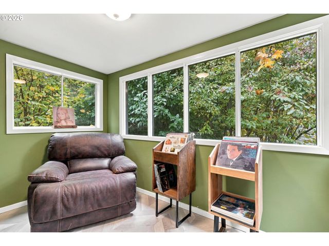 5625 Se OETKIN Rd, Milwaukie, OR 97267
