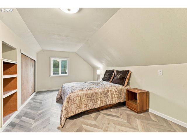 5625 Se OETKIN Rd, Milwaukie, OR 97267