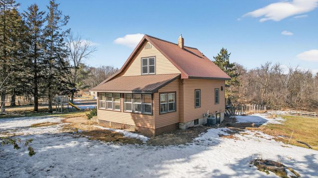 8580 302nd Street, Chisago City, MN 55013