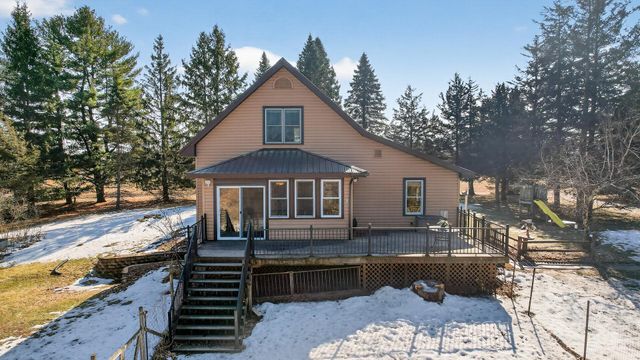 8580 302nd Street, Chisago City, MN 55013