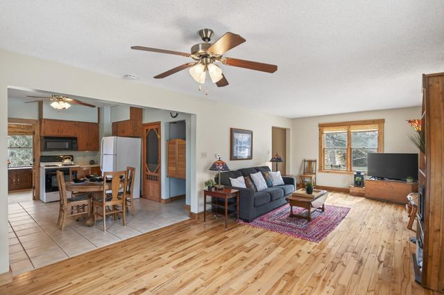 8580 302nd Street, Chisago City, MN 55013