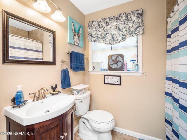 5911 HYDE PARK Circle, Jacksonville, FL 32210