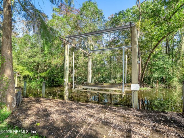 5911 HYDE PARK Circle, Jacksonville, FL 32210