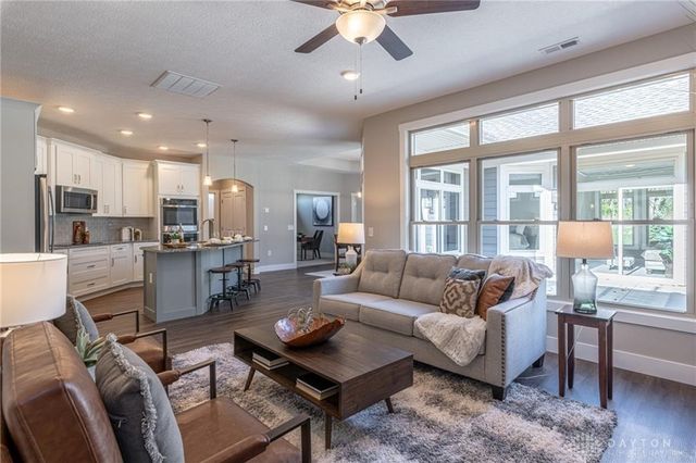 1444 Triple Crown Way, Beavercreek Twp, OH 45385