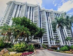 4000 Towerside Ter 1803, Miami, FL 33138