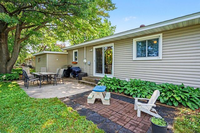 2045 Bluestone Lane, Eagan, MN 55122