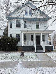 7 Prospect Street, Utica, NY 13501
