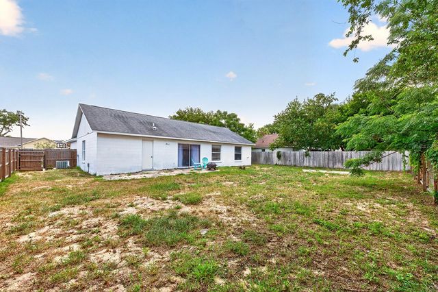 2037 GREYSTONE TRAIL, Orlando, FL 32818