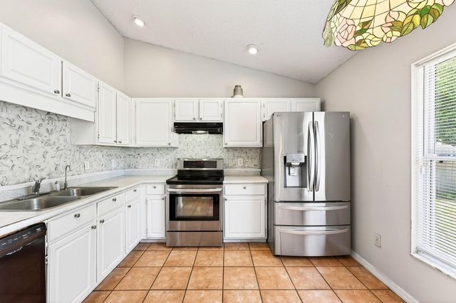 2037 GREYSTONE TRAIL, Orlando, FL 32818