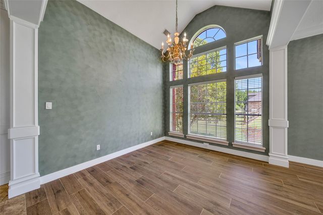 15444 Crown Oaks Drive, Montgomery, TX 77316