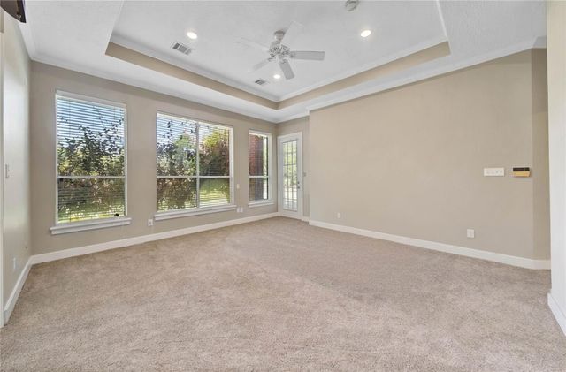 15444 Crown Oaks Drive, Montgomery, TX 77316