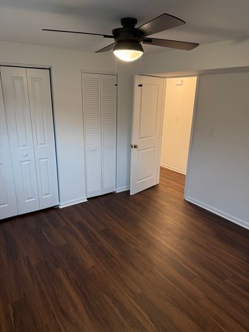 551 N Washington Avenue A, Batavia, IL 60510