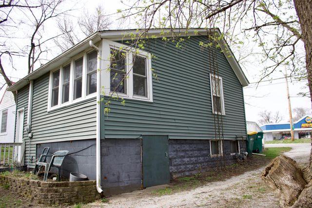 303 E Talmer Avenue, North Judson, IN 46366