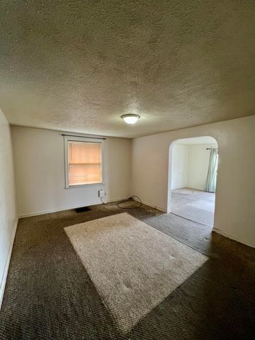 303 E Talmer Avenue, North Judson, IN 46366