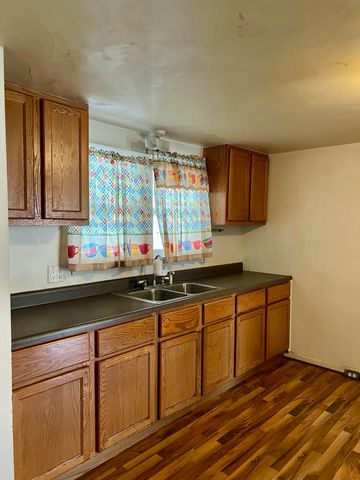303 E Talmer Avenue, North Judson, IN 46366