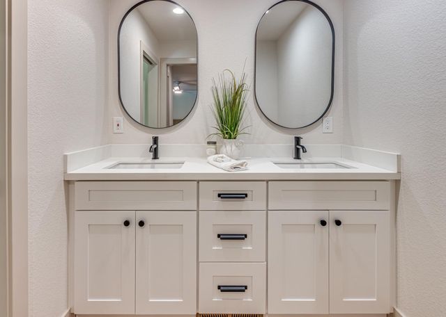 965 Jonas Ave, Sacramento, CA 95864