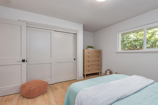 965 Jonas Ave, Sacramento, CA 95864