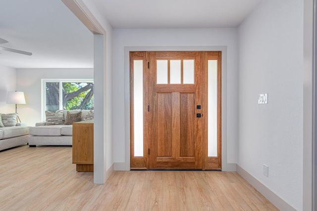 965 Jonas Ave, Sacramento, CA 95864