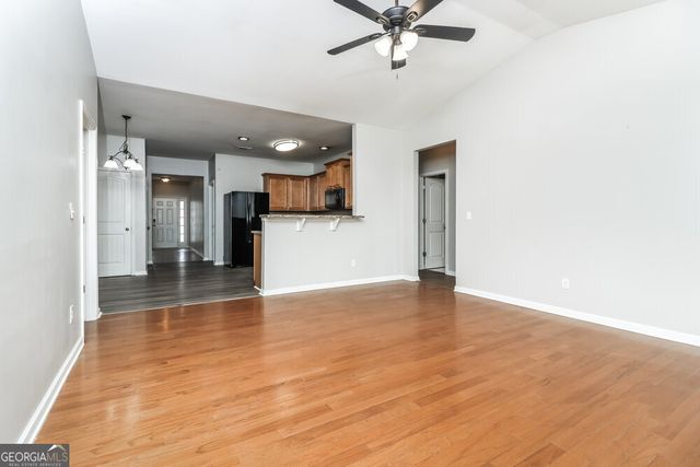 124 Quail Bend Loop, Dallas, GA 30157