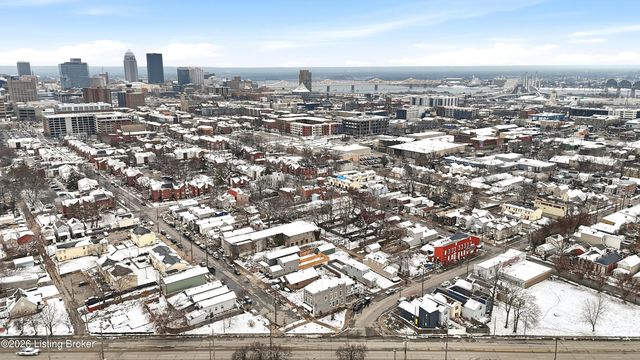 947 E Madison St, Louisville, KY 40204