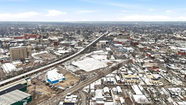 947 E Madison St, Louisville, KY 40204