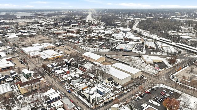 947 E Madison St, Louisville, KY 40204