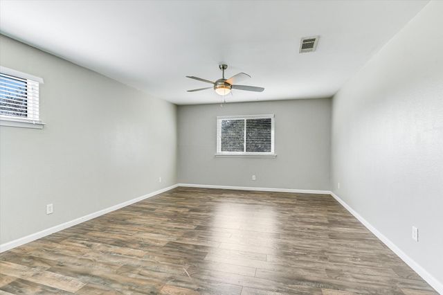 7105 Meadowood DR, Austin, TX 78723